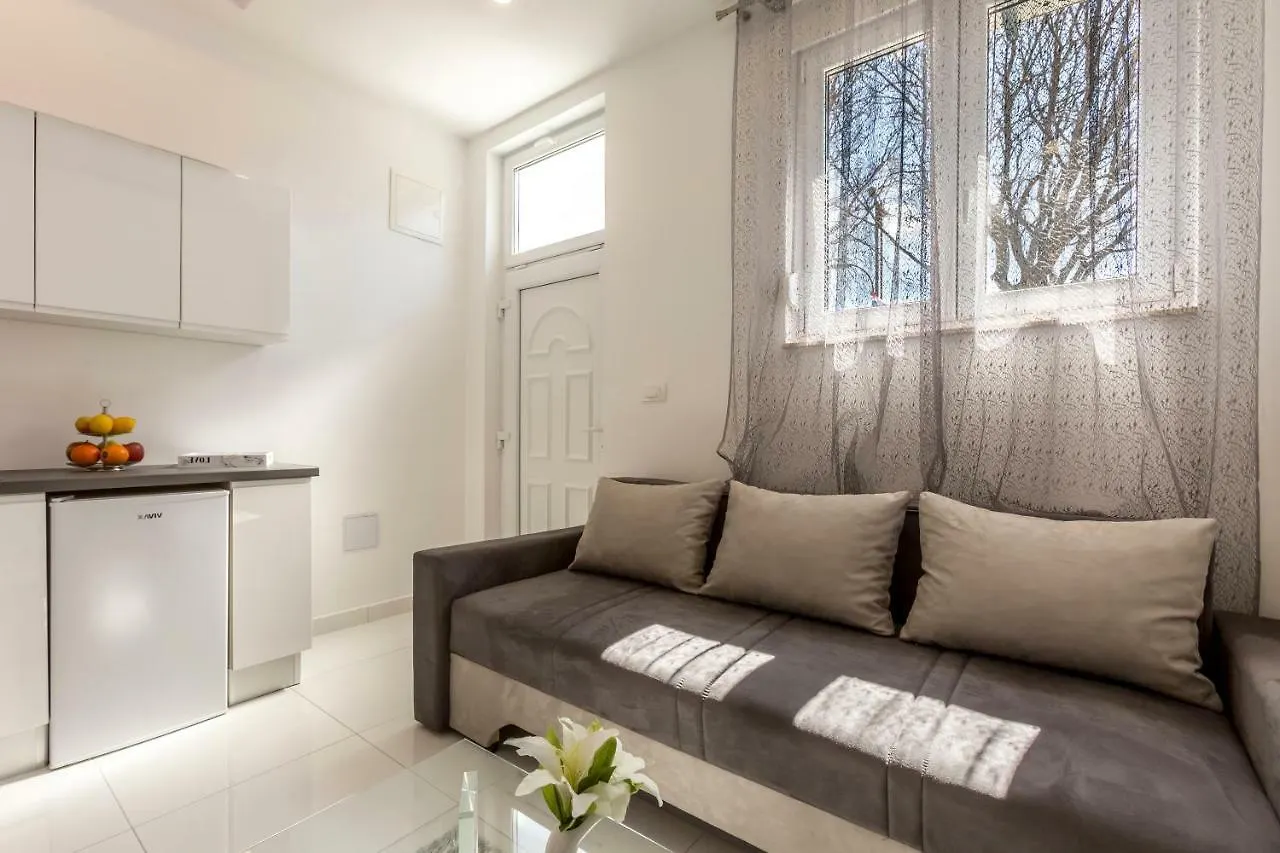 Studio Apartments Twins Split 0*,  Croatia